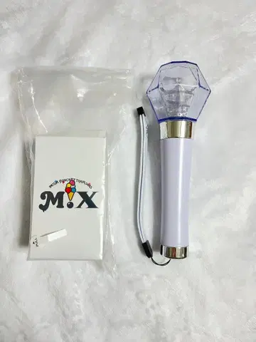 M!LK 미라클crystal 응원봉3