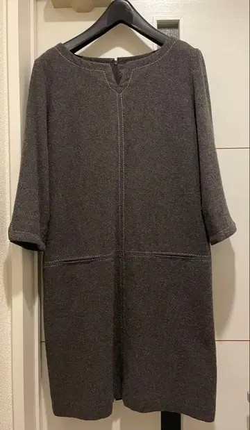 23구 무릎 기장 원피스 38 그레이