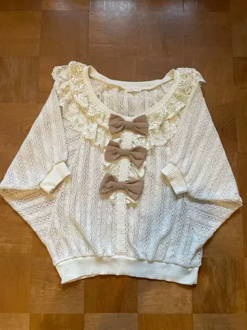 LIZ LISA 레어 아이보리 돌먼 레이스 니트 3단 리본 헤이세이 갸루