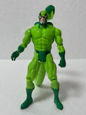 스콜피온 피규어