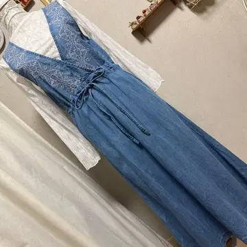 새상품급 URBAN RESEARCH Sonny Label 카슈쿨 원피스