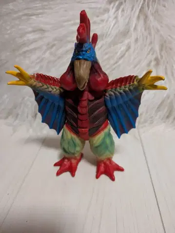 괴수 피규어 버돈