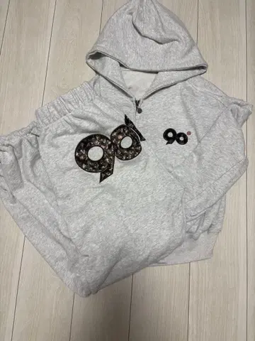 90 로고 후드 부착 맨투맨 셋업 그레이