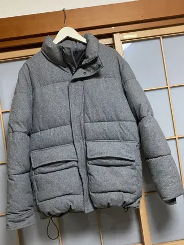 ZARA 그레이 다운 자켓 M 사이즈