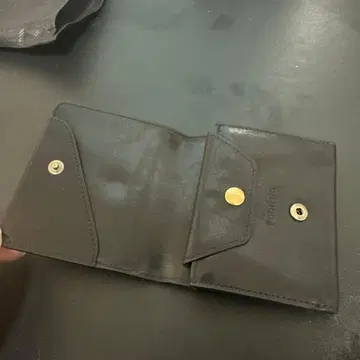 fabrizio 얇은 타입 컴팩트 가죽 접이식 지갑