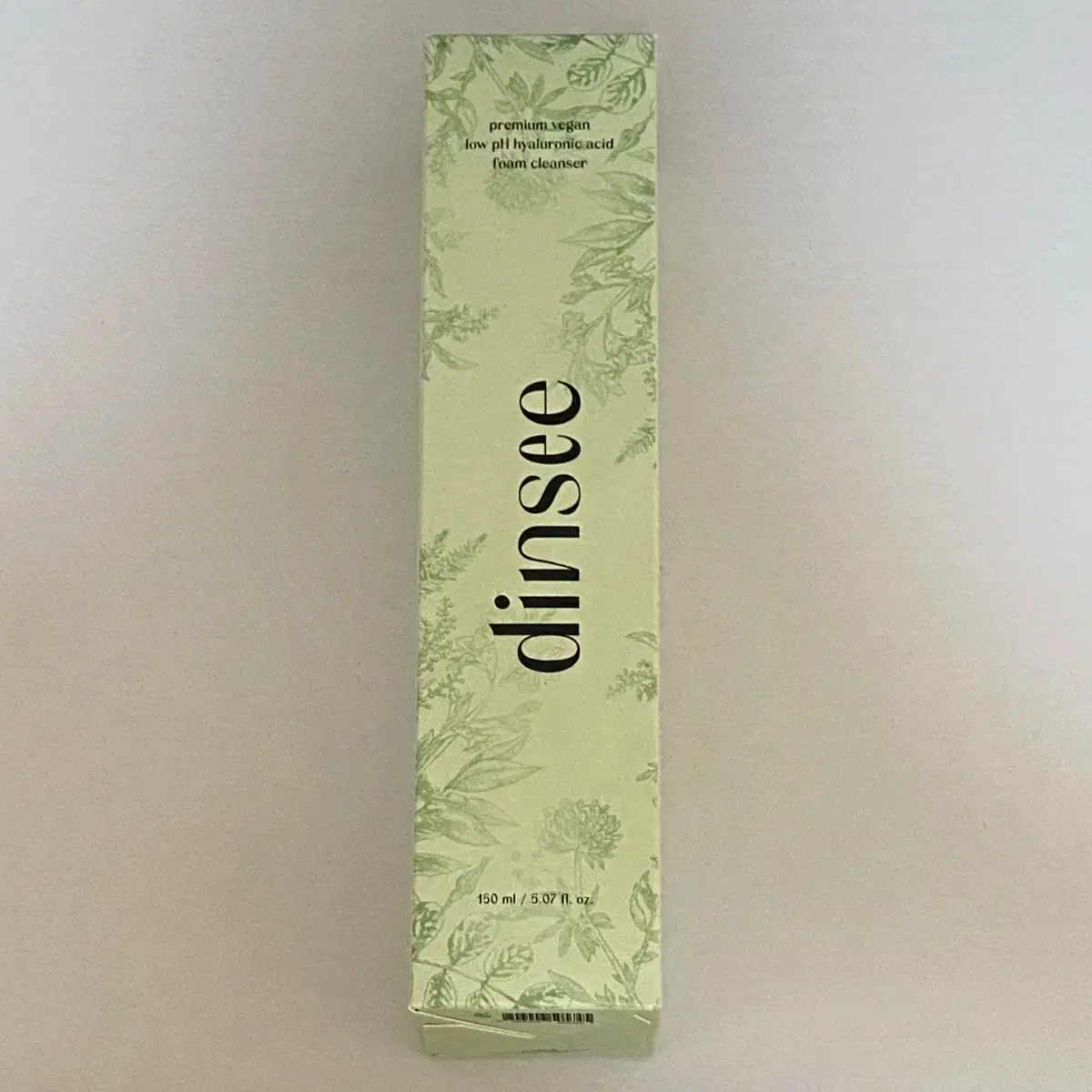 Premium Vegan Mild Acidic Hyaluronic Foam Cleanser
