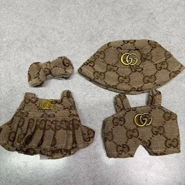 러브부 옷 갈아입기 의상