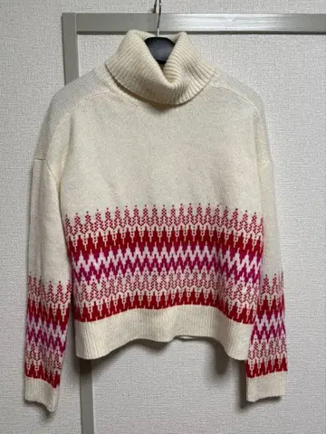 바나나리퍼블릭 스웨터 노르딕 무늬