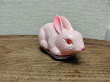 쇼와 레트로 1970년대 당시 토끼 소프트 비닐 태엽 주행