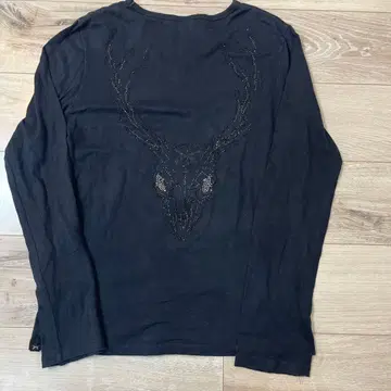 roar 로 긴팔 티셔츠 사슴