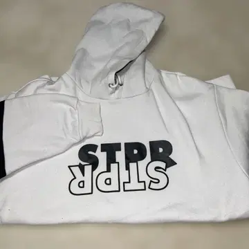 STPR 후드 부착 맨투맨 화이트 흰색 검은색 얼룩 있음