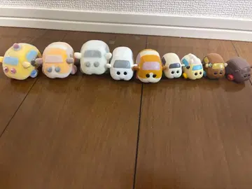 모루카 나란분데스. 와 기타 가챠