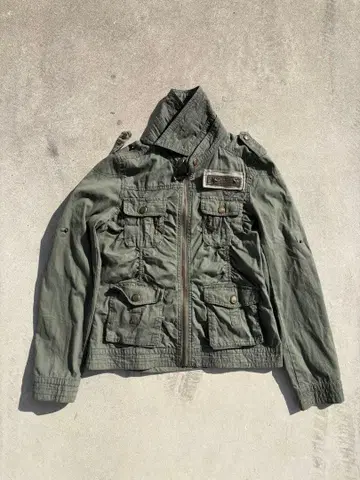 올리브 그린 밀리터리 자켓