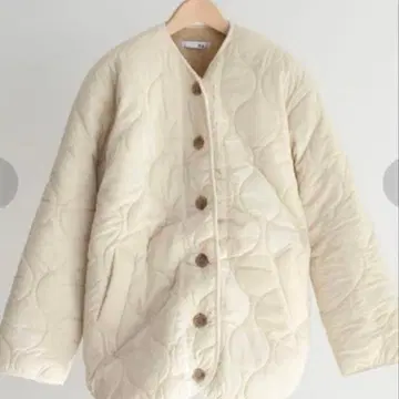 캐널진 아이보리 퀼팅 자켓