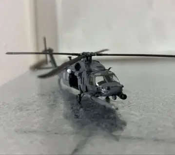 1/144 HH-60 페이브 호크