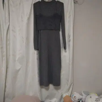 그레이 리브 편직 긴팔 니트 원피스