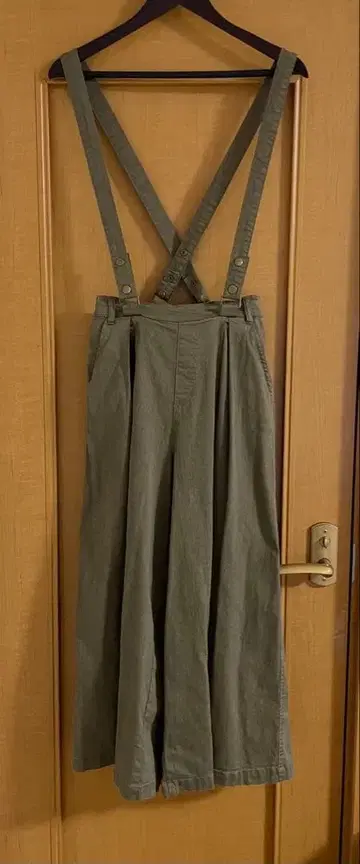 누아르 서스펜더 와이드 팬츠