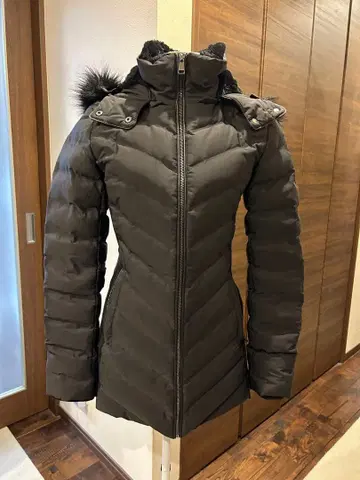 ZARA 여성용 다운 자켓 블랙