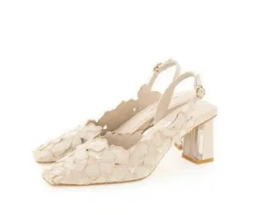RANDA 플라워 커팅 펌프스 아이보리 L 사이즈 24.5