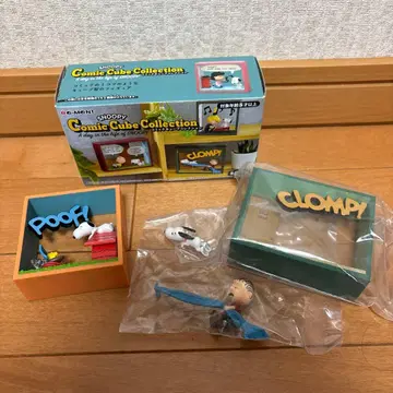 스누피 코믹풍 피규어 리멘트 코믹 큐브 컬렉션 2점