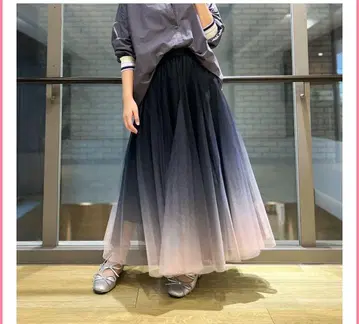 Q 그라데이션 샤샤 스커트