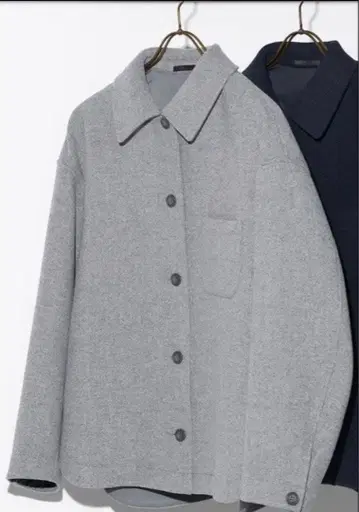 유니클로 오버 사이즈 숏 자켓