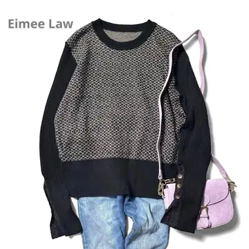 에이미 로우 라메 자카드 버튼 니트 패턴 제품