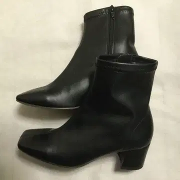 블랙 스틸레토 부츠 36 1/2