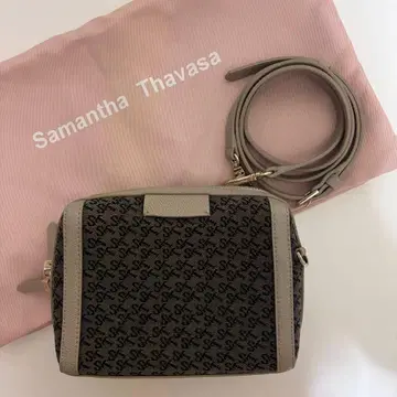 사만다 타바사 ST Jacquard 포쉐트 카레 (화이트)