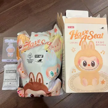 popmart 하비시 라브브 ZIZI 미개봉 새상품