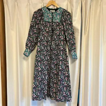 leur logette 꽃무늬 긴팔 원피스