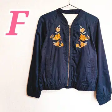 꽃무늬 자수 네이비 점퍼 프리 사이즈 택 없음