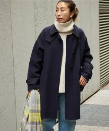 프레임워크 리버벌 칼라 숏코트