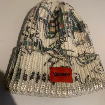 새상품 VAUNDY 그래피티 비니