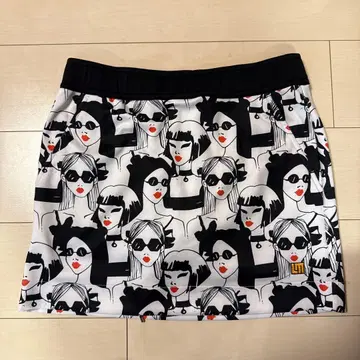 라우드마우스 레트로걸 스트레치 스커트만 사이즈 L