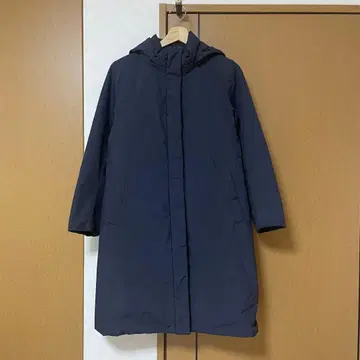 UNIQLO 유니클로 하이브리드 다운 코트 네이비 S 사이즈