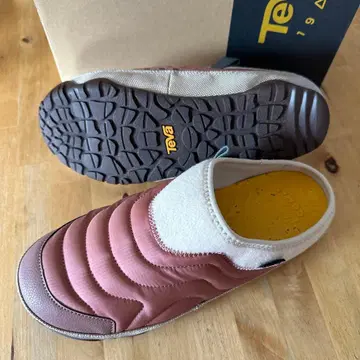 새상품 Teva 아웃도어 샌들 BDBH 23cm