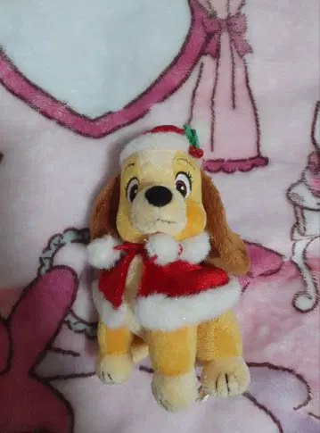 레이디와 트램프 레이디 봉제 인형 배지 크리스마스 산타 마스코트