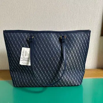 애프터눈 티 리빙 모노그램 파우치 포함 토트백