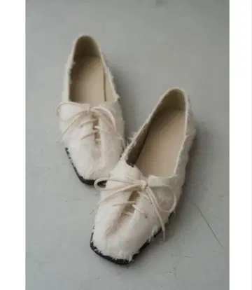 Knuth Marf 2way 프린지 펌프스