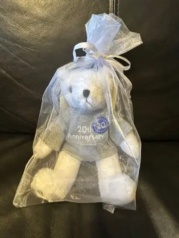 20주년 화이트 봉제 인형