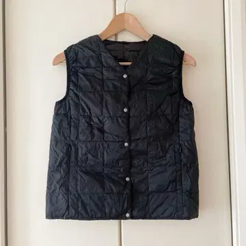 [ TAION ] 퀼팅 다운 베스트 이너 다운 블랙 M 사이즈