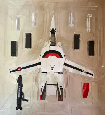 야마토 1/60 초시공 요새 마크로스 VF-1A 발키리 이치죠 테루기