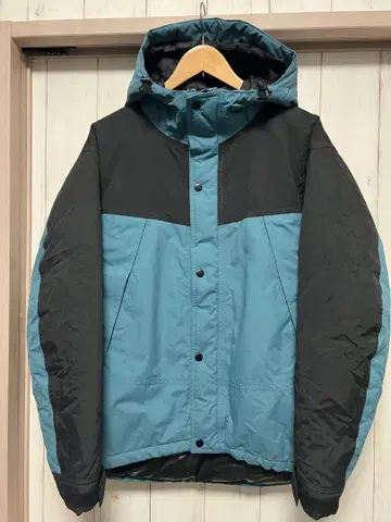 워크맨 이지스 휴전 다운 L 사이즈