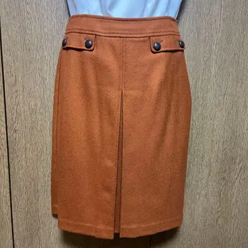 23구 오렌지 타이트 스커트 무릎 아래 기장
