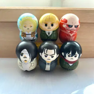 진격의 거인 쿠너트 6종 세트 엘렌 미카사 알민 애니