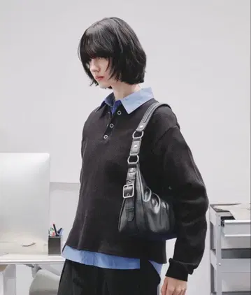 selle glant 사이드 디자인 턱 하프문 백