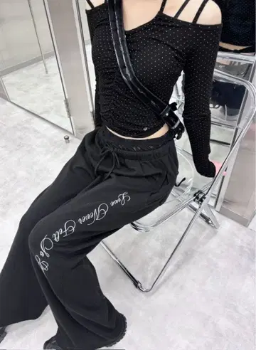 [ nmtc + ] 레이스 레이어드 스웨트 팬츠 블랙