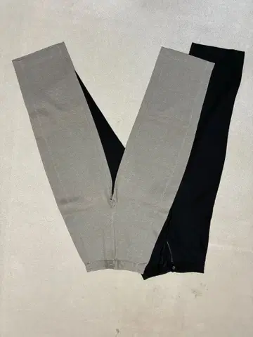 유니클로 팬츠 그레이 블랙