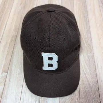 브라운 B 자수 야구 모자